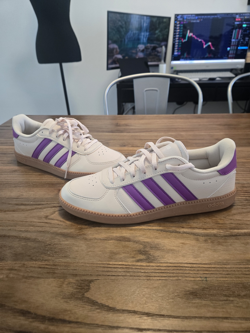 adidas Breaknet Sleek Lace Up  Womens Size 8 Sneakers Casual Shoes IH5420 - Picture 3 of 12